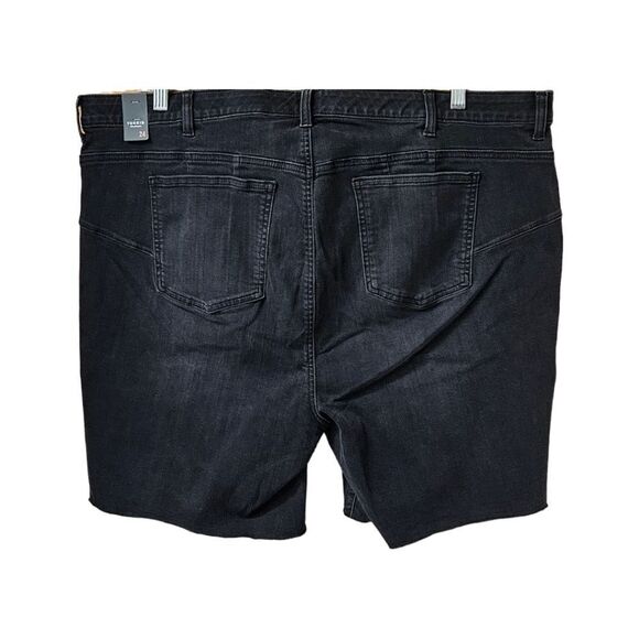 TORRID 8" Black Bombshell Bermuda Premium Stretch High Rise Short Size 24 - Picture 7 of 15